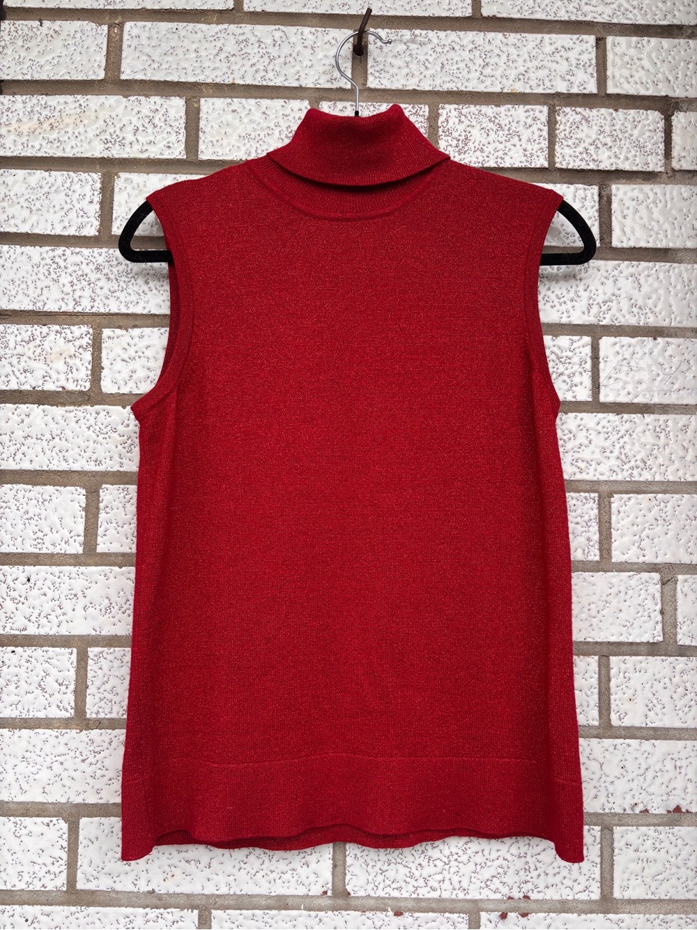Tabi Dark Cherry Red Sparkle Sleeveless Turtleneck Knit Sweater XS - Picture 4 of 9